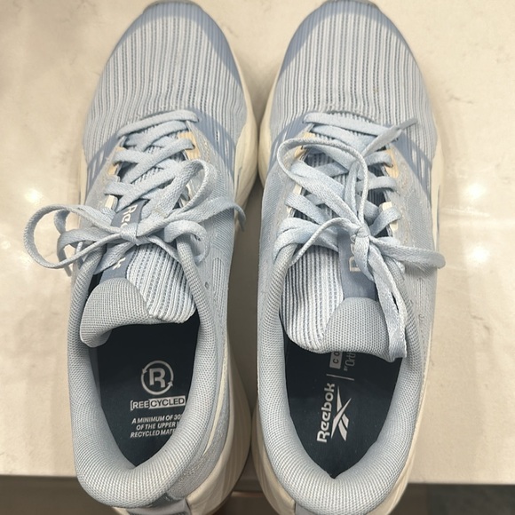 Reebok ProRide Cush women’s running shoes size 9 worn twice at the office. - Picture 5 of 5